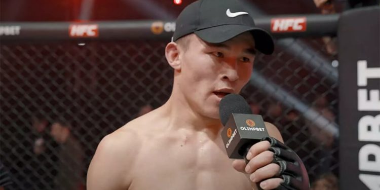 Кыргыз спортчу гонорарынын жарымын тажик мушкерине берди