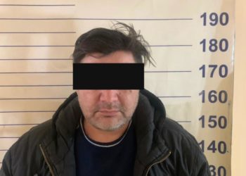 «Кан тамырын кескен деп». Бишкекте таанышын өлтүрө сабаган делген жаран кармалды