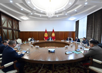 Президент Садыр Жапаров коопсуздук боюнча кеңешме өткөрдү