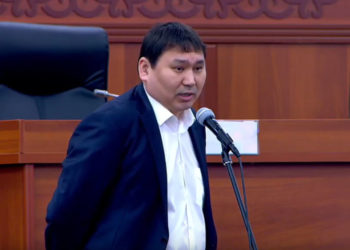 «Атам өзүнө кол салбайт». Сеид Атамбаев мурдагы президентке кокус бир нерсе болсо бийликтен көрөрүн айтты