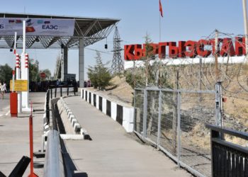 1-марттан тарта COVID-19 шарттарында Кыргызстанга кирүүнүн жаңыланган эрежелери күчүнө кирди