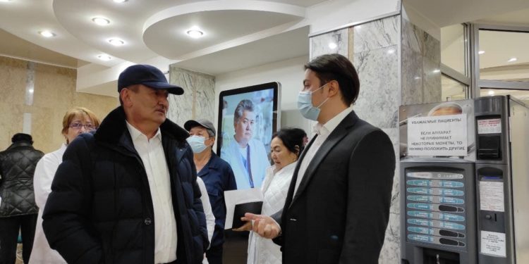 «Эмоцияга алдырганым үчүн кечирим сурайм». Бейшеналиевдин атынан министрлик маалымат таратты