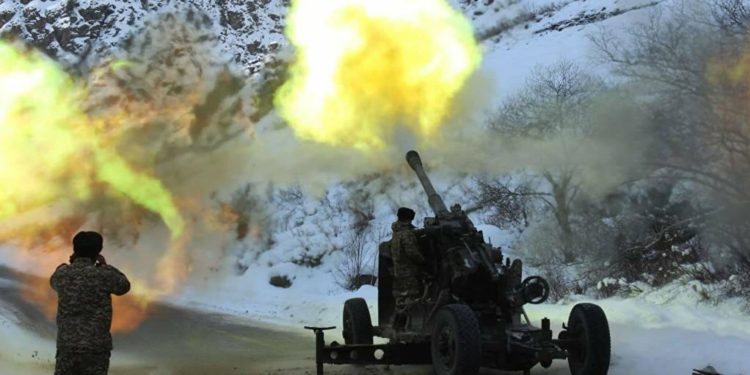 Бишкек-Ош жолунда карды атайын түшүрүү иштери жүрүп жатат