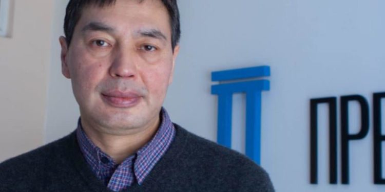 Юрист Нурбек Токтакунов 5 суткага камакка алынды