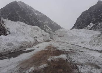 Бишкек-Нарын-Торугарт унаа жолу ачылды