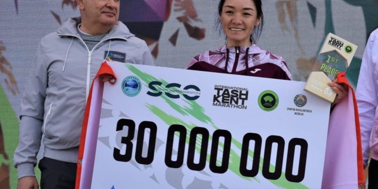 Ташкент марафону: Жеңил атлетика боюнча курама команда 3 алтын, 1 күмүш жеңди
