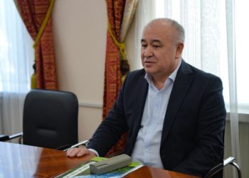 Текебаев Жапаров менен жолукту. Эмне тууралуу сүйлөшүштү?