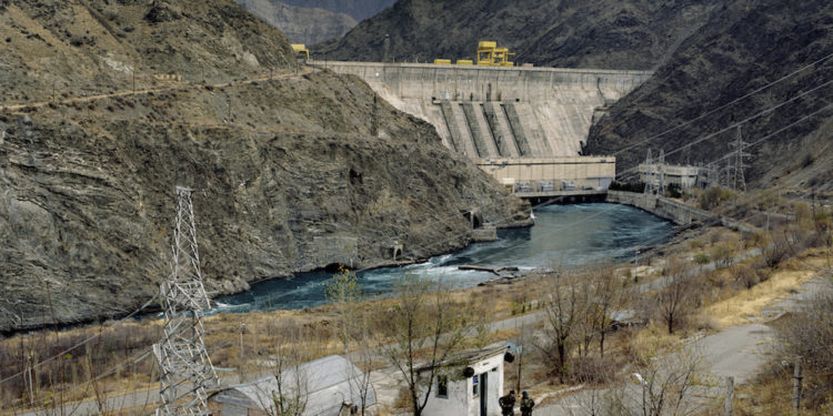 Жакында Камбар-Ата-1 ГЭСин курууга старт берилет. Анын биринчи баскычына дээрлик 500 миллион доллар багытталат