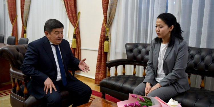 Акылбек Жапаров: «Акыйкатчы кызматына биринчи жолу аял шайланды»