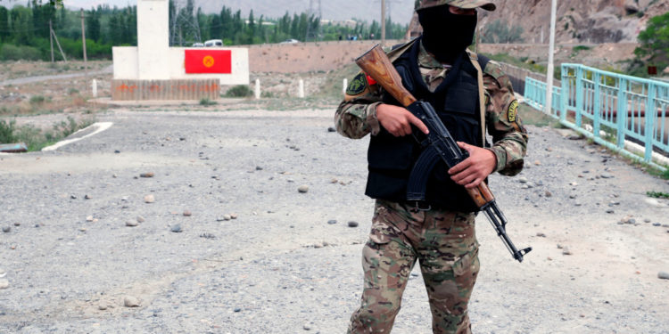 ⚡️Кыргыз-тажик чек арасында ок атыша кетишти. Тажик тараптан жаракат алгандар бар болушу мүмкүн