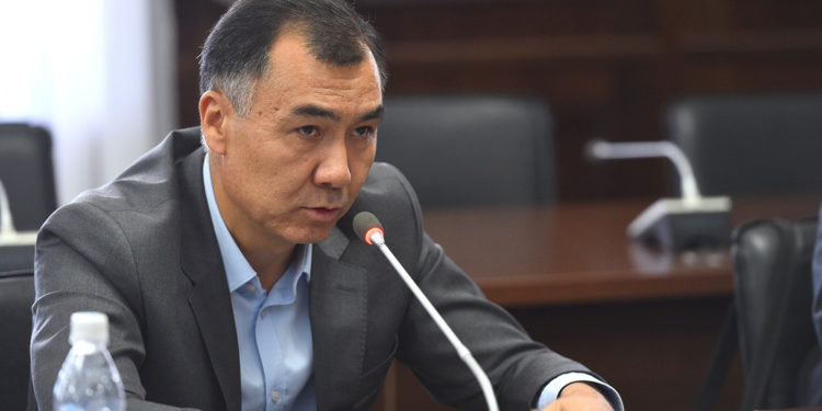 Равшан Жээнбеков: «NEXT TV’нын ээси менмин, директорду эмес, мени камагыла»