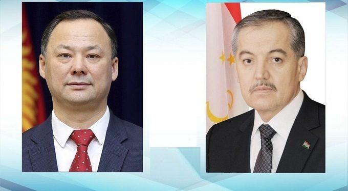 Кыргыз жана Тажик тышкы иштер министрлери жолугушту. Эмне тууралуу сүйлөштү?