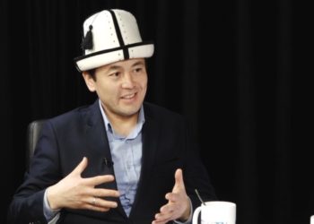 Депутат Украинадагы кырдаал боюнча: «Согуш менен эч нерсе чечилген эмес. Мен тынчтыкты каалайм»