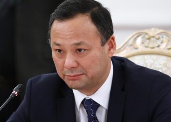 Руслан Казакбаев тышкы иштер министри кызматынан бошотулду