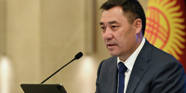 Президент укук коргоочулар тобун кабыл алды. Тизмеде кимдер бар?