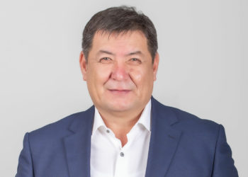 Төрөбаевдин ордуна Абдыбахаб Боронбаев Жогорку Кеңешке депутат болуп келет