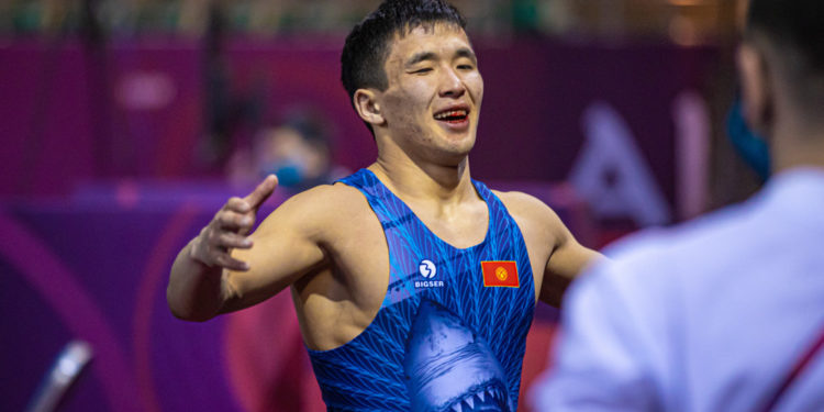 Азия чемпиондугунда Жоламан Шаршенбеков жарым финалга чыкты