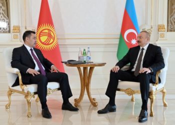 Садыр Жапаров Азербайжандын президенти менен тет-а-тет форматында жолугушту