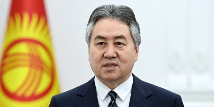 Жогорку Кеңештин комитети тышкы иштер министри кызматына Жээнбек Кулубаевдин талапкерлигин жактырды