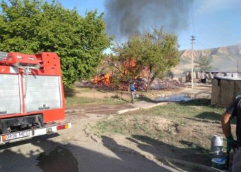 Кара-Көлдө 6 үй-бүлө үйсүз калды