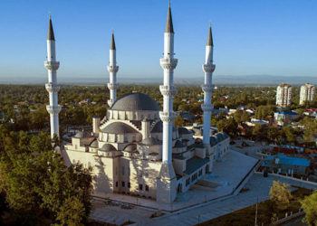 Кыргызстанда Орозо Айт майрамы 2-майга белгиленди