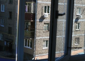 Бишкекте 7-кабаттан кулап, көз жумган жарандын аты-жөнү тактала элек