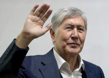 Экс-президент Алмазбек Атамбаев Молдовановкадагы абакка которулду