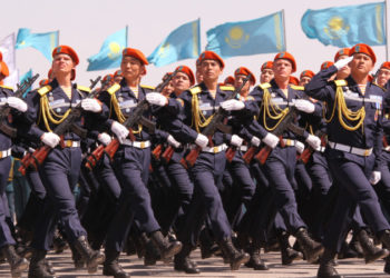 Казакстанда Жеңиш күнү аскердик парад болбойт