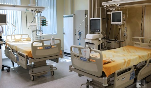 Өлкөдө ооруканаларда коронавирус жуктуруп, андан дарыланып жаткан бейтап калган жок