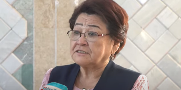 Шарапаткан Мажитова: «Кыргыз-тажик чек арасы боюнча бийлик тез чара көрбөй жатат. Биз да нааразыбыз»