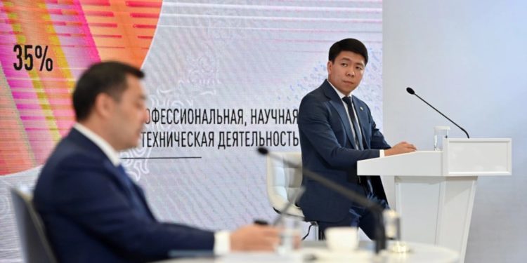 Эрбол Султанбаев: «Биз 16 гектар жерди президенттин администрациясынын имаратын курууга алмаштырып жатабыз»