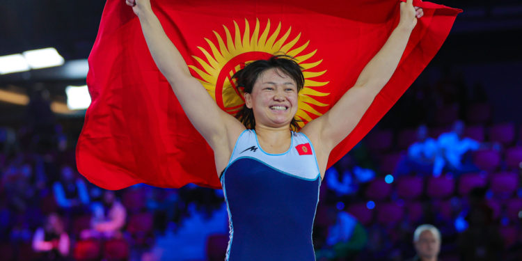 Алдыда алтын үчүн күрөш! Мээрим Жуманазарова финалга чыкты