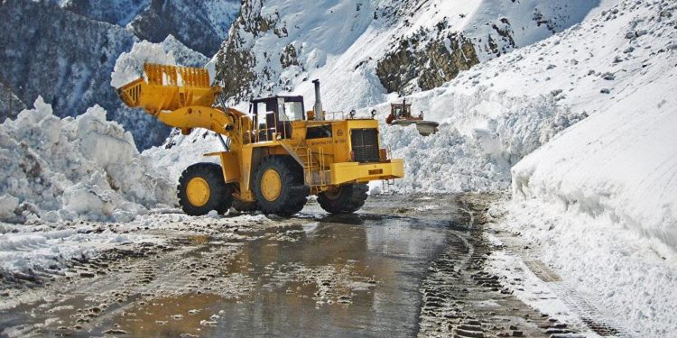 Айдоочуларга эскертүү! Чоң-Ашуу ашуусунда суу кар көчкү түшүшү мүмкүн