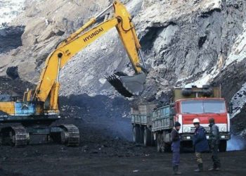 Садыр Жапаров: «Алдыдагы кыш мезгилине карата көмүр казууну 1 миллион 500 миң тоннага жеткиребиз деп пландап жатабыз»