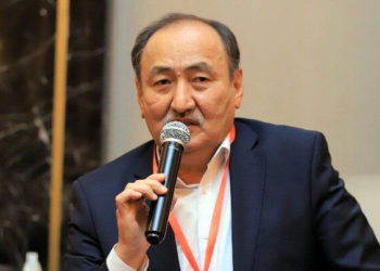 Алымкадыр Бейшеналиев видео боюнча: «Мен өмүрүмдө «взятка» алган эмесмин. Ал сөздөрдү айрым хирургдарга айткам»