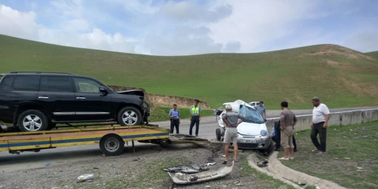 Оштогу үрөй учурган жол кырсык. Атасы уул-кызы менен кошо көз жумду