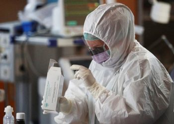 Түндүк Кореяда алгачкы жолу ковид катталды