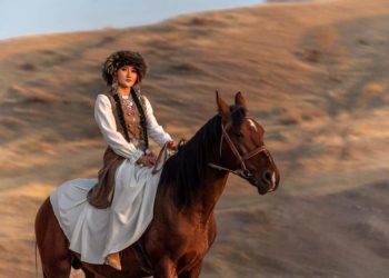 Айсулуу Тыныбекова бүгүн 29 жашка толду