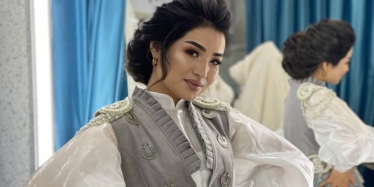 Ырчы Алтынай Жайнаковага Ташкенттен операция жасалат