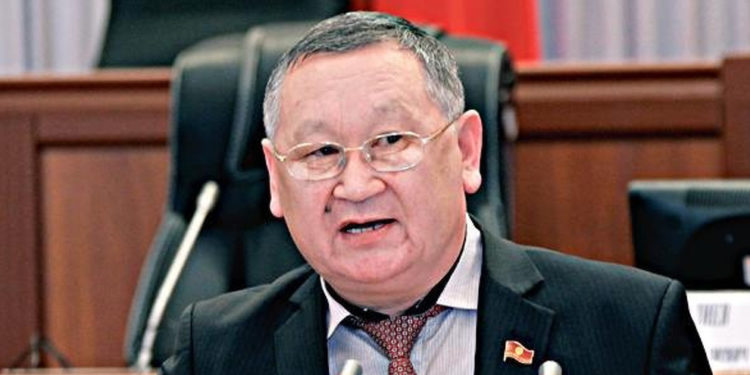 Каныбек Осмоналиев Мамлекеттик тил жана тил саясаты боюнча улуттук комиссиянын төрагасы болуп дайындалды