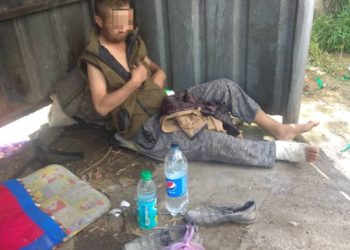 «Дааратканага да бара алган эмес». Бишкекте унаа сүзүп кеткен үй-жайы жок адам таштандынын арасында жашап жүргөн