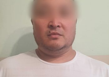 Оштогу муз тебүүчү аянтча менен бассейнди сатып салган шектүү кармалды