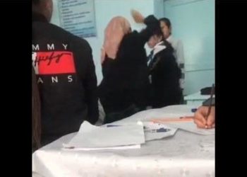 Мугалим сабаган кыздын апасы: «Мугалимди кечирдим, доом жок»