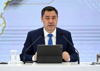 Президент Садыр Жапаров судьялардын масштабдуу ротациясын жүргүздү