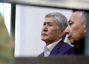 Мектептин курулушу. Мэриянын Алмазбек Атамбаевге эч кандай материалдык дооматы жок