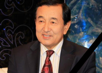 «Арноо концерти» берүүсүнүн диктору Бактыбек Мамытов көз жумду