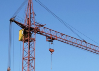 Москвада кыргызстандыкты кран басып калып, көз жумду