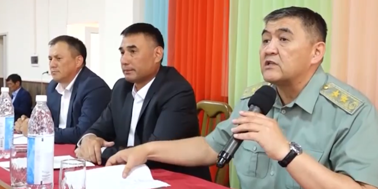 Камчыбек Ташиев: «Сузактагы 45 үй-бүлөгө 1 миллион сомдон берилет»