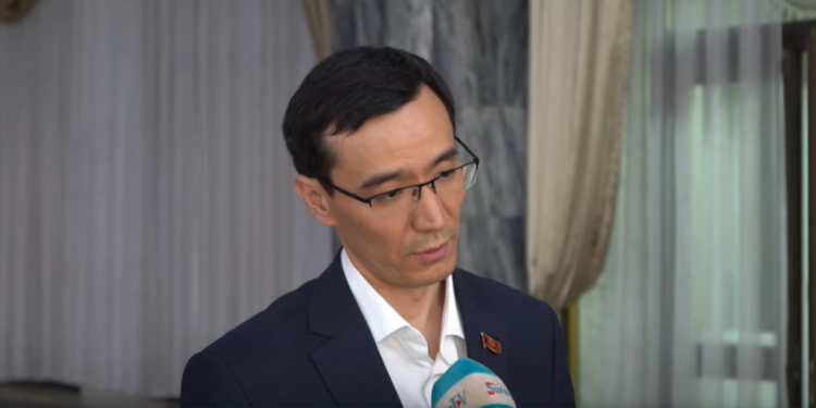 Медер Алиев: «Ширшовдун тергөө абагынан чыгып кеткени мен үчүн күтүүсүз болду»