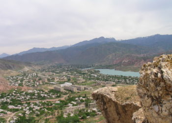 «Чочуган абалда болгон». Жалал-Абадда дайынсыз болуп жаткан 18 жаштагы жигит табылды